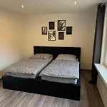 Apartment Am Dillich - Hunde Willkommen - Eigener Eingezaeunter Garten - Ruhige Lage *