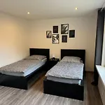 Am Dillich - Hunde Willkommen - Eigener Eingezaeunter Garten - Ruhige Lage Apartment Borken (Hessen)