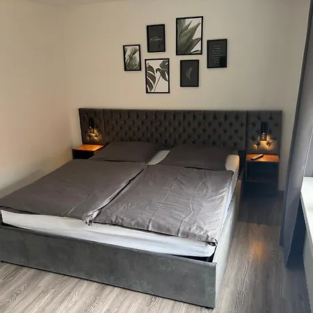 Am Dillich - Schwimmteich - Hunde Willkommen - Eigener Garten - Parkplatz Appartement