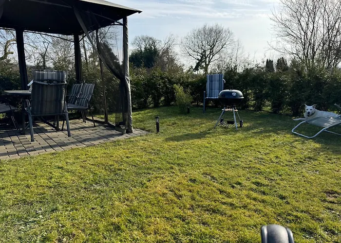 Am Dillich - Hunde Willkommen - Eigener Eingezaeunter Garten - Ruhige Lage * Borken