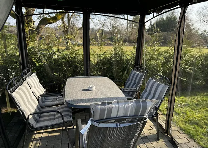 アパート Am Dillich - Hunde Willkommen - Eigener Eingezaeunter Garten - Ruhige Lage