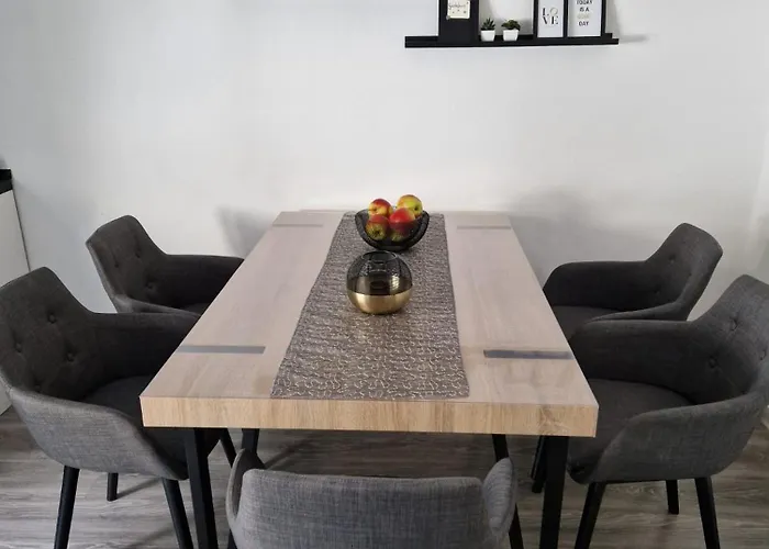 Apartman Am Dillich - Hunde Willkommen - Eigener Eingezaeunter Garten - Ruhige Lage *